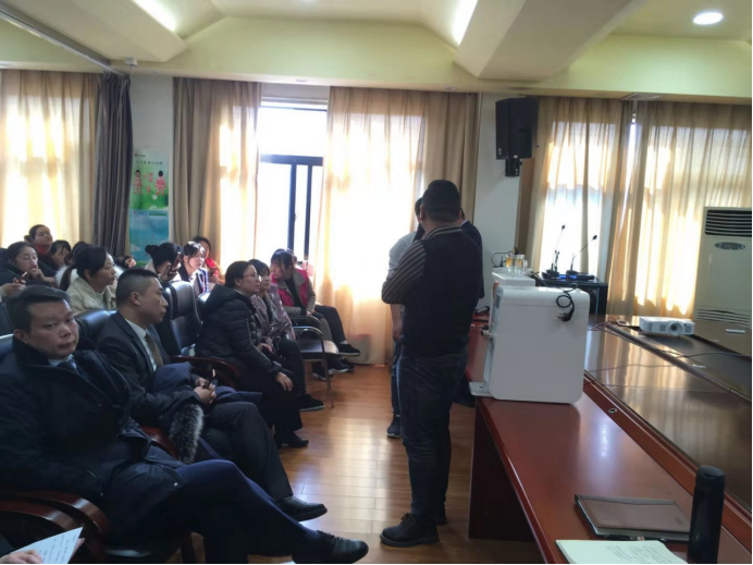 20191230滕洪芳-浩泽助力邵阳优康一亲公司年会新闻稿472.png 20191230滕洪芳-浩泽助力邵阳优康一亲公司年会新闻稿472.png