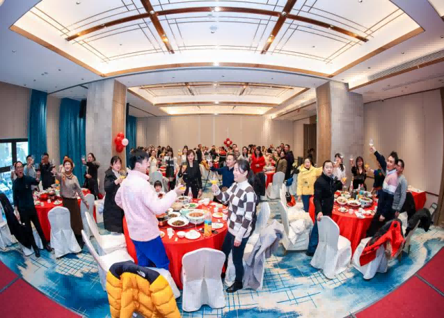 20220123许茹萍-2021年年会新闻稿2895.png 20220123许茹萍-2021年年会新闻稿2895.png