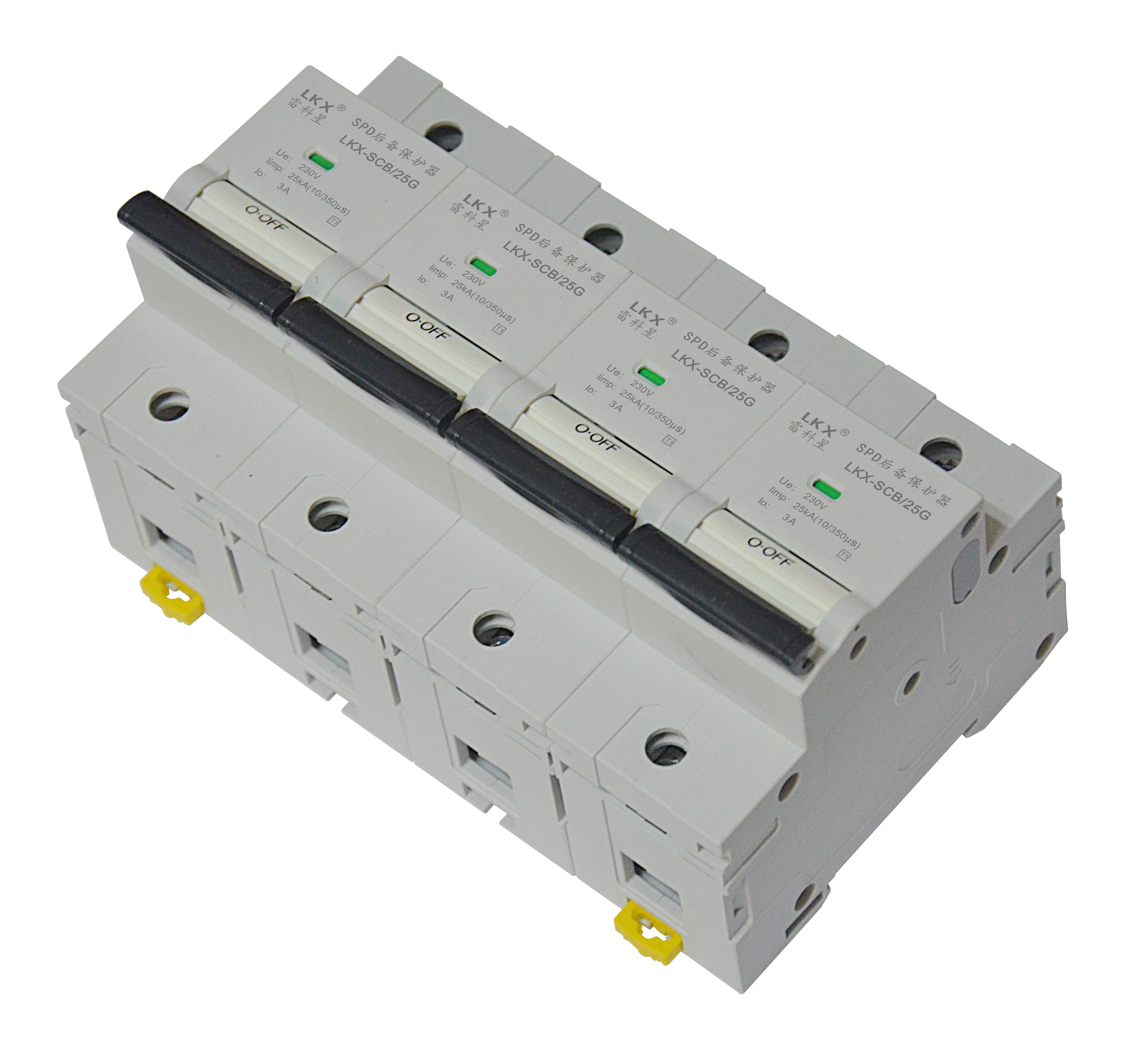 SPD专用后备保护器(4片、T1、36mm) 25G(1).jpg SPD专用后备保护器(4片、T1、36mm) 25G(1).jpg